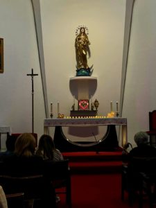 Praying the Joyful Mysteries of the Holy Rosary